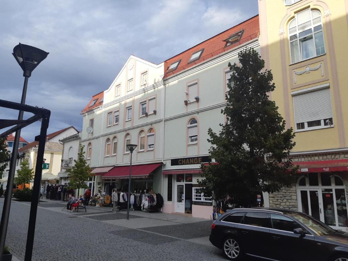Bajnok Apartman Hévíz Esterno foto