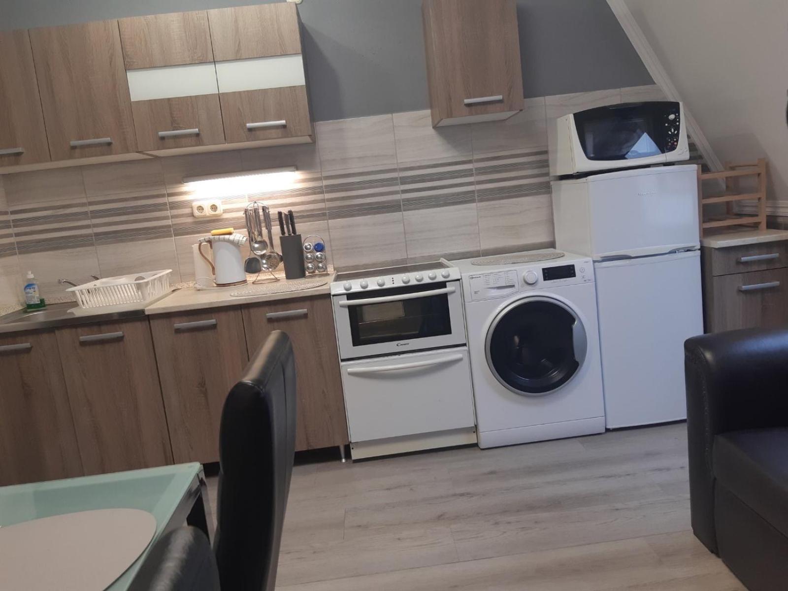 Bajnok Apartman Hévíz Esterno foto